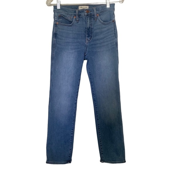 Madewell Stovepipe Jeans in Dearham Wash - Picture 4 of 8